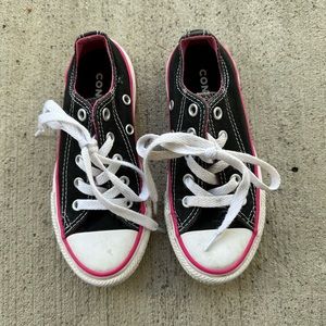 Converse All Star Low Top Black Sneakers Juniors size 11